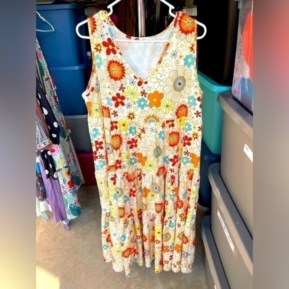 Women’s Flower dress Size XXL